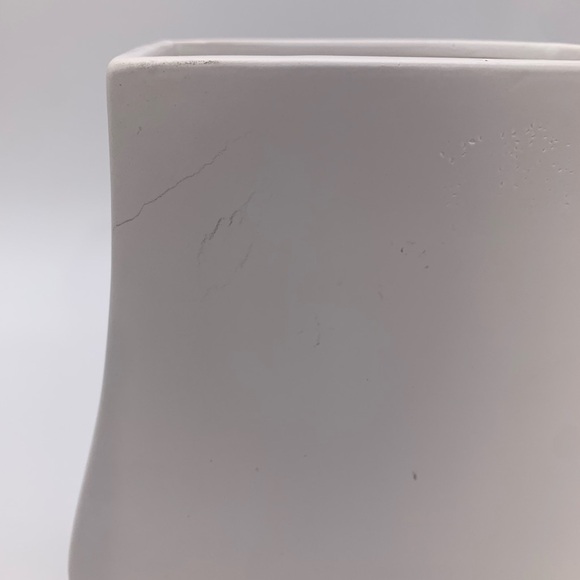 Vintage Christmas FTD Faithful Blessings Bust Shape 7” Vase With Silver Cross - Picture 6 of 12